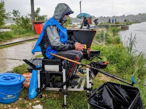 Karpių gaudymas vasarą: sėkmės paslaptys ir žvejybos ypatybės