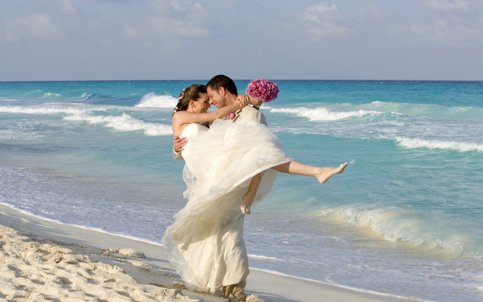 Beach wedding.jpg