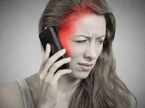 Kaip saugiai naudotis mobiliuoju telefonu?