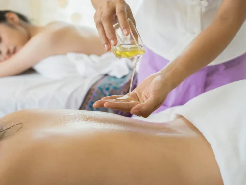 Nuru masažas: nuru masažo technika