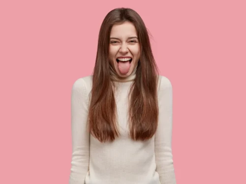 Oralinio sekso pamoka merginai (22) Išspjauti ar nuryti?