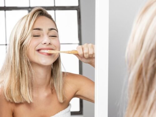 Kuris dantų šepetėlis geresnis – paprastas ar elektrinis?