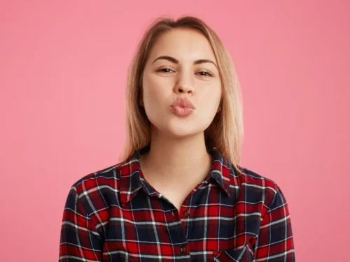 Oralinio sekso pamoka merginai (56) Ar yra skirtumas tarp įprasto ir gilaus mineto?
