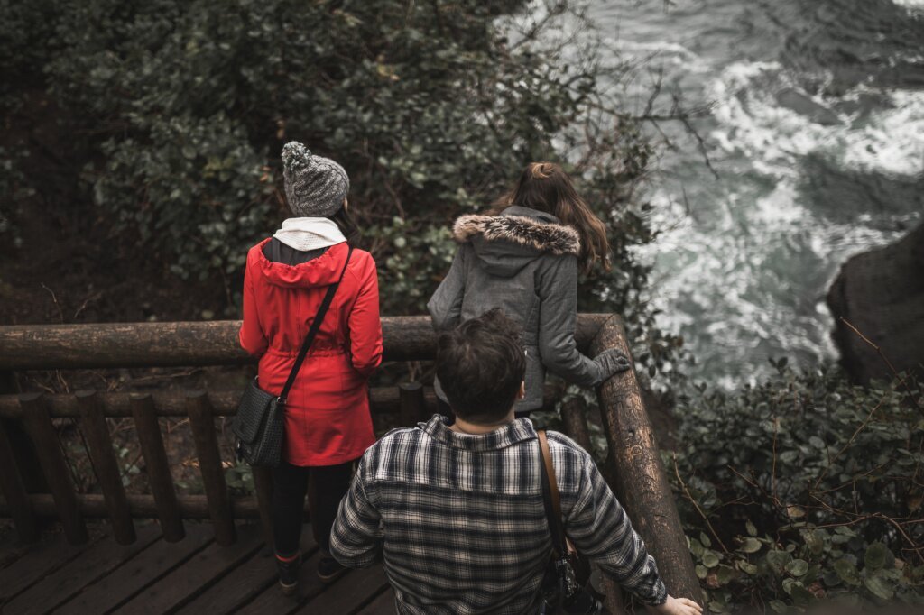 Kaip elgtis prie tvenkinio Kaip elgtis prie tvenkinio miške