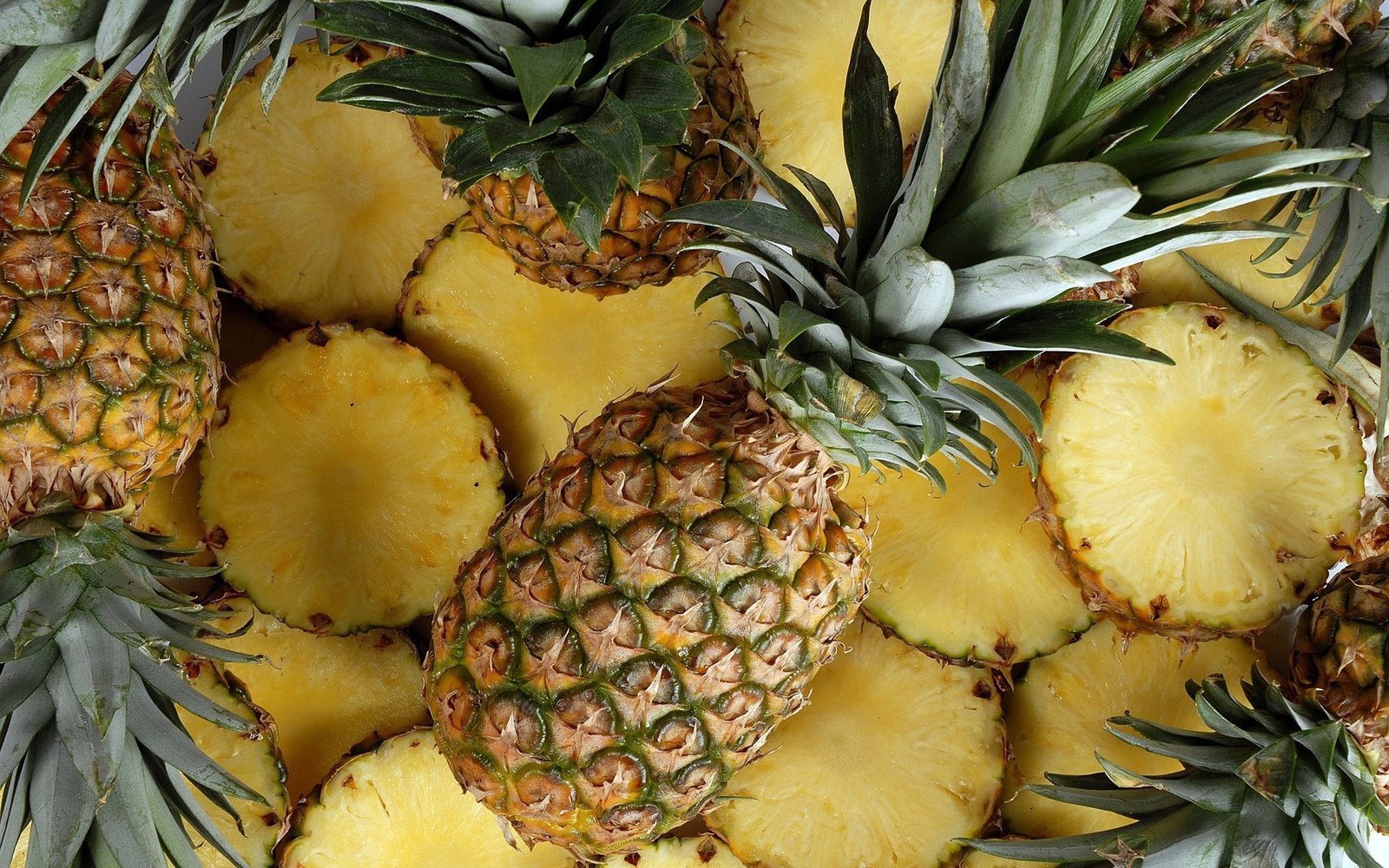 Pineapple.jpg