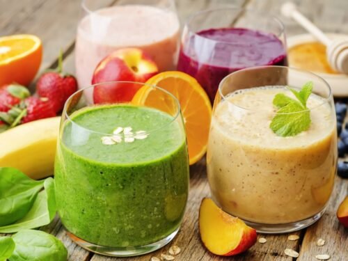 Putra – tirštas daržovių, uogų, vaisių ir šviežių sulčių plakinys