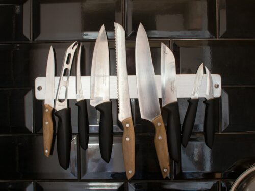 black and brown handled kitchen knives